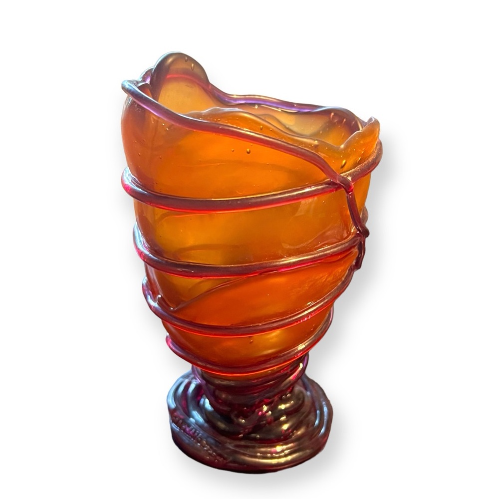 Pompitu II Fish Design Vase